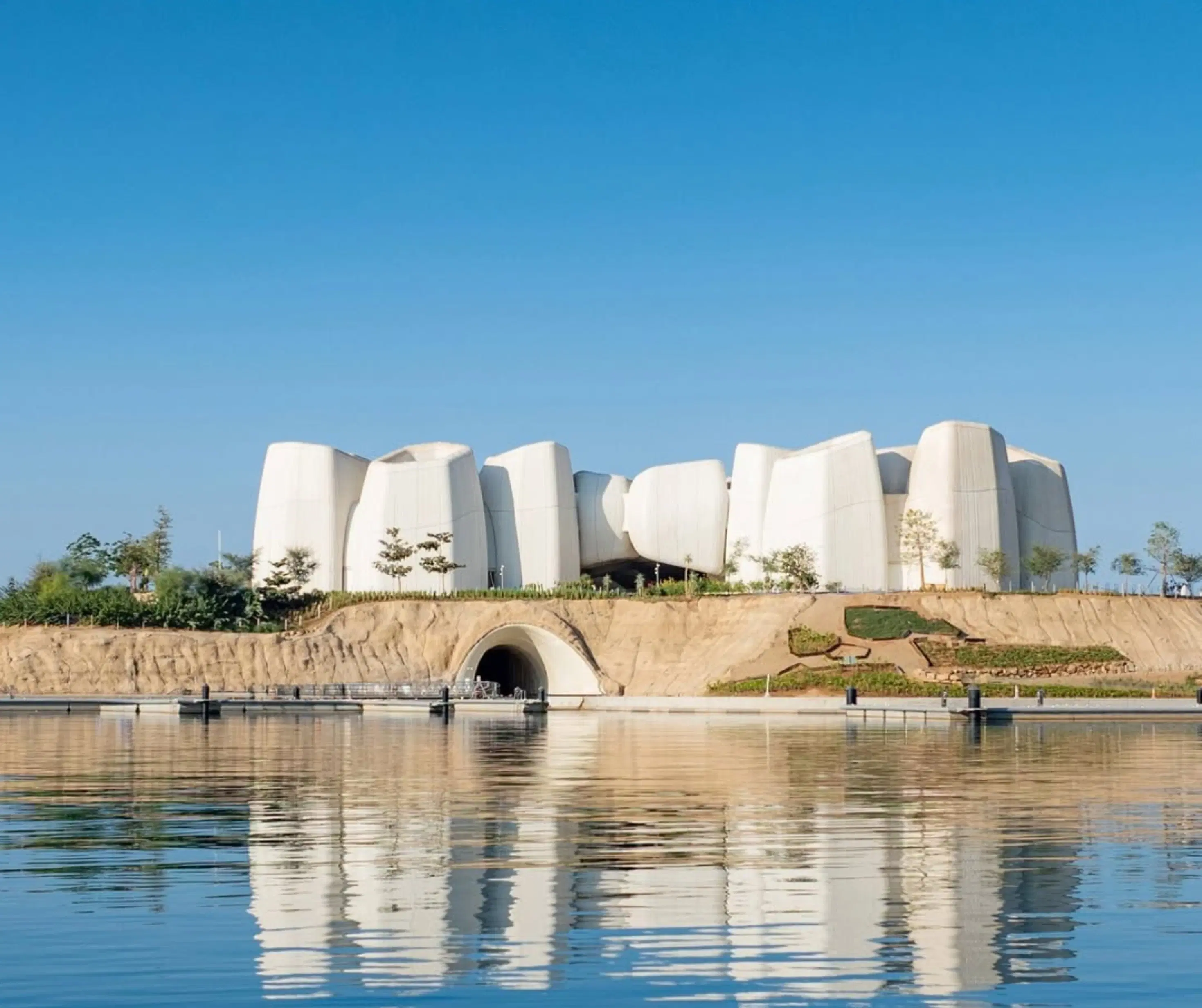 البحر الأحمر: أول وجهة سياحية تحصل على شهادة إيرث تشيك في السعودية